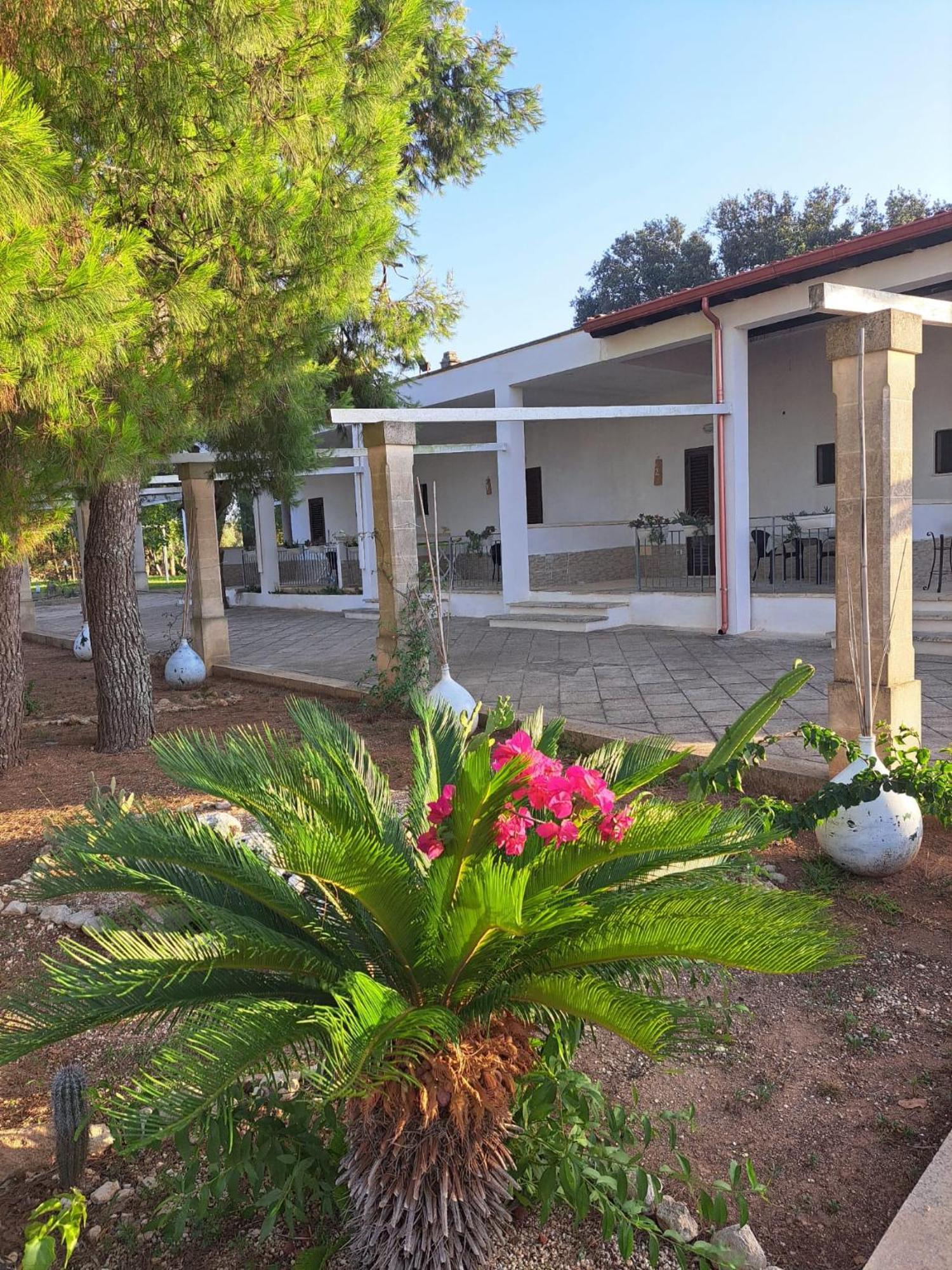 Tenuta La Spezia Carpignano Salentino Zewnętrze zdjęcie